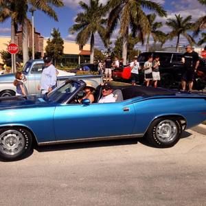 Meet your Posher, Candi